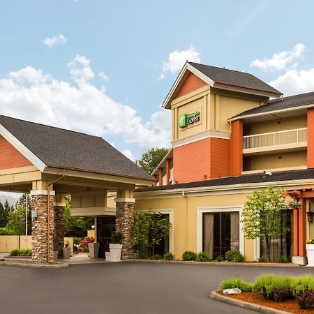 Holiday Inn Express Roseburg By Ihg Εξωτερικό φωτογραφία