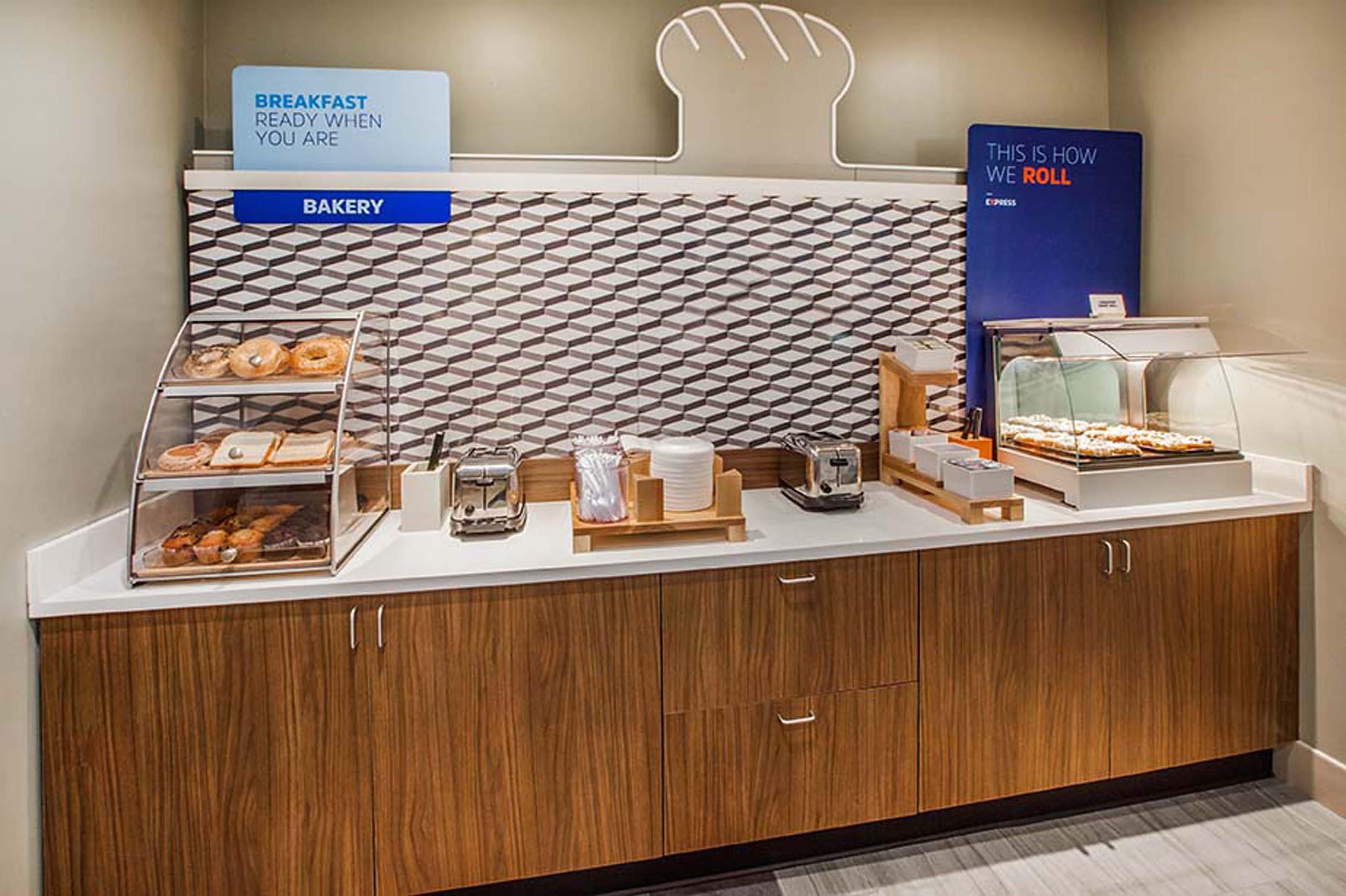 Holiday Inn Express Roseburg By Ihg Εξωτερικό φωτογραφία