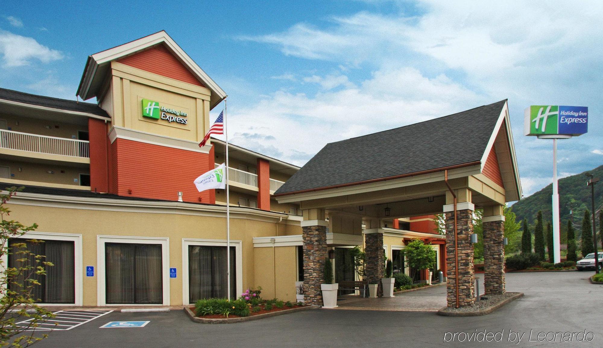 Holiday Inn Express Roseburg By Ihg Εξωτερικό φωτογραφία